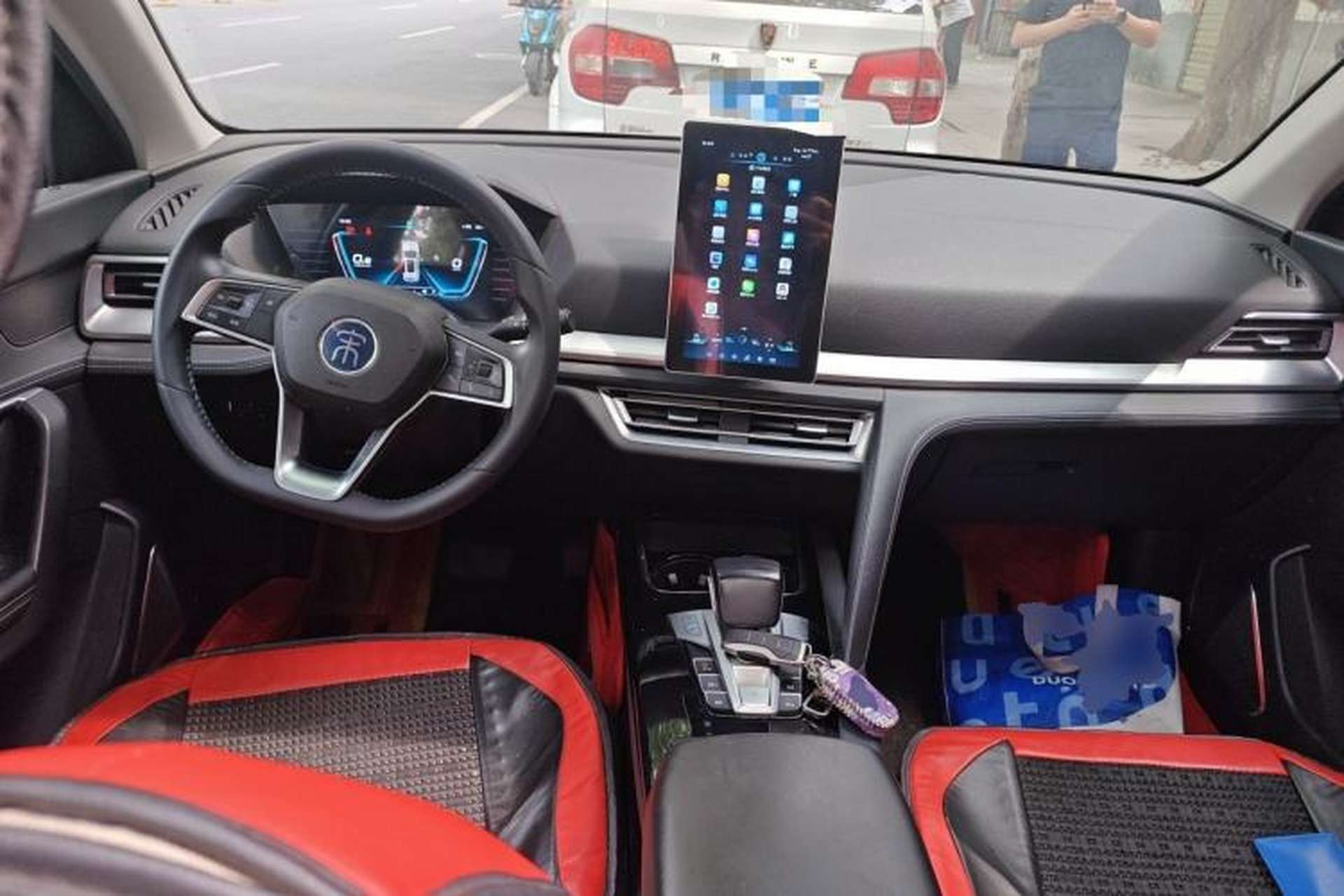 Used BYD Song Pro 2019 1.5T Automatic Elite Edition Center Console