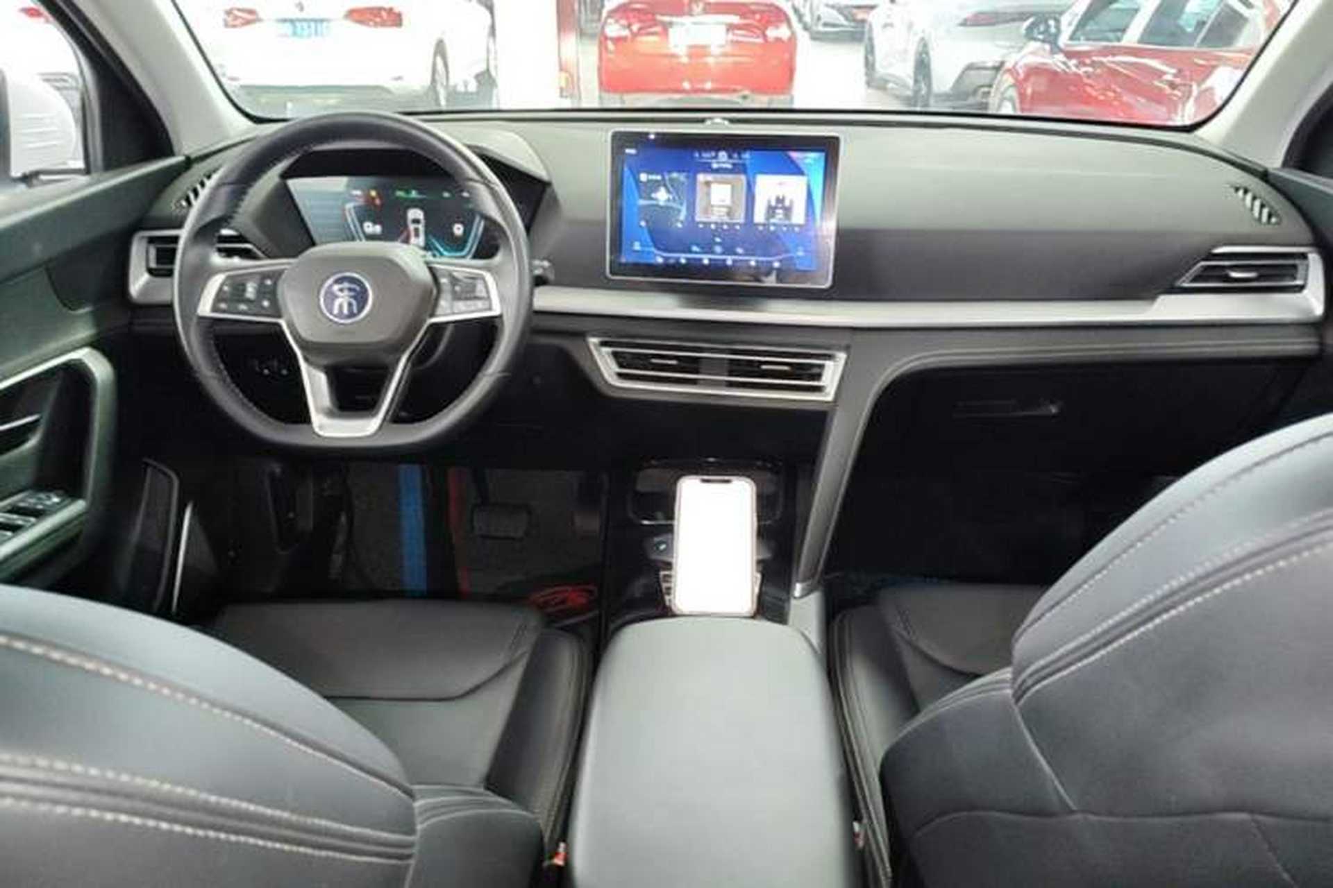 Used BYD Song Pro 2019 1.5T Automatic Luxury Model Center Console