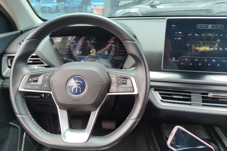 Used BYD Song Pro 2019 1.5T Automatic Luxury Model Center Console