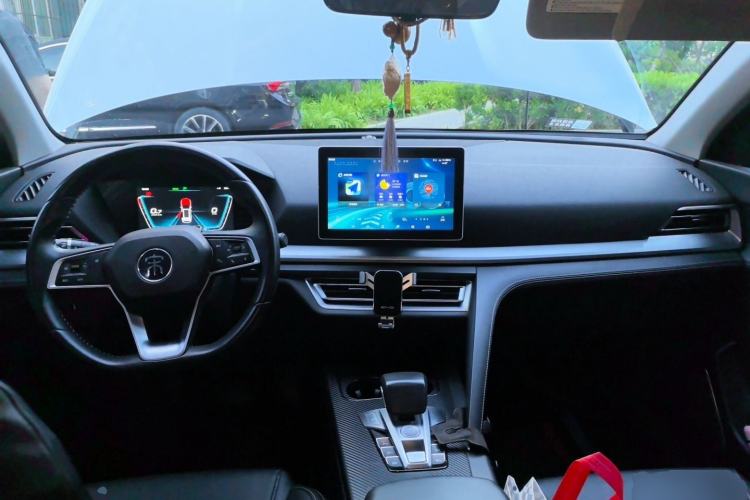 Used BYD Song Pro 2019 1.5T Automatic Elite Edition Center Console