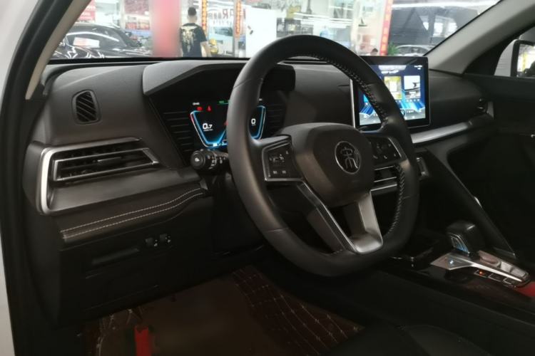 Used BYD Song Pro 2019 1.5T Automatic Elite Edition Center Console