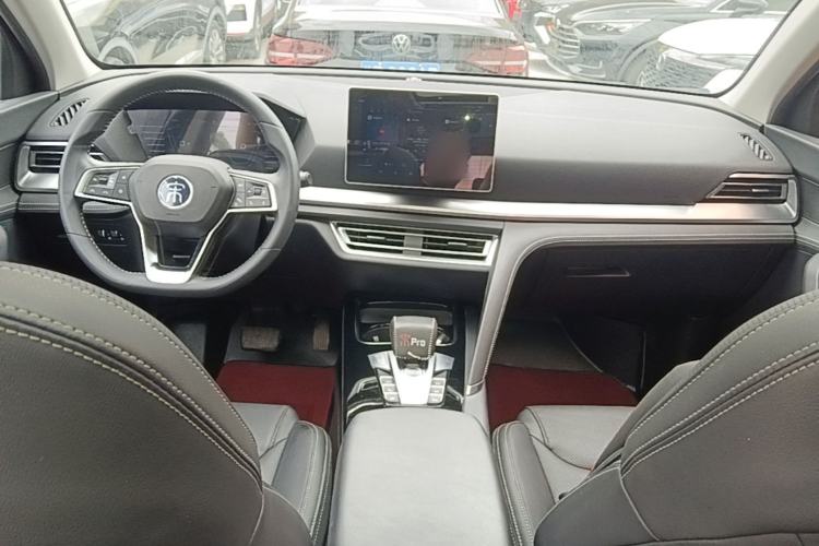 Used BYD Song Pro 2019 1.5T Automatic Prestige Model Center Console