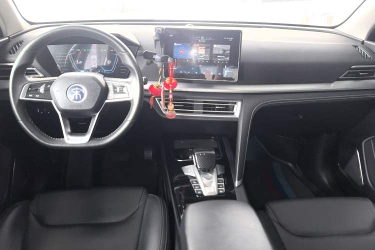 Used BYD Song Pro 2019 1.5T Automatic Elite Edition Center Console