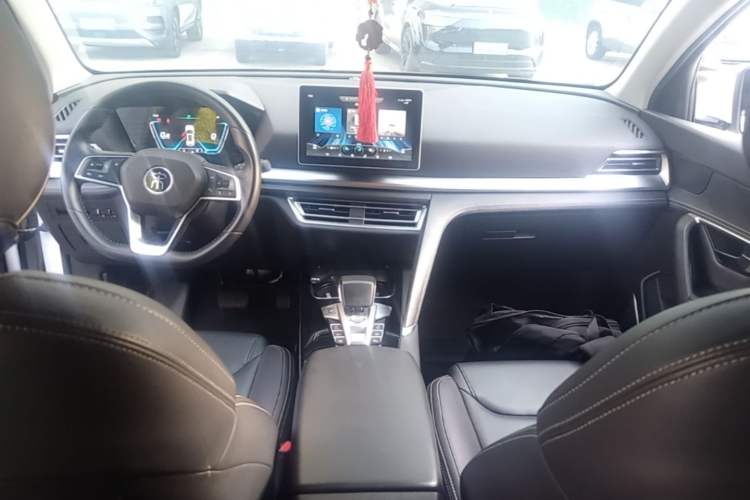Used BYD Song Pro 2019 1.5T Automatic Elite Edition Center Console