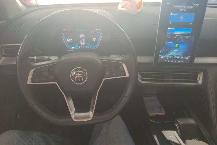 Used BYD Song Pro 2019 1.5T Automatic Luxury Model Center Console