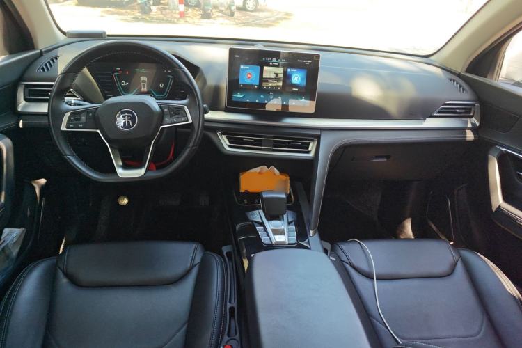 Used BYD Song Pro 2019 1.5T Automatic Elite Edition Center Console