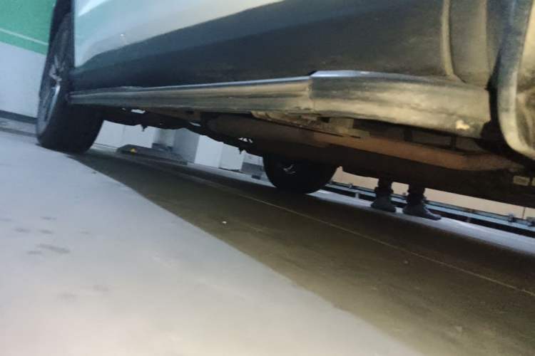 Used BYD Song Pro 2019 1.5T Automatic Elite Edition Chassis Front Right