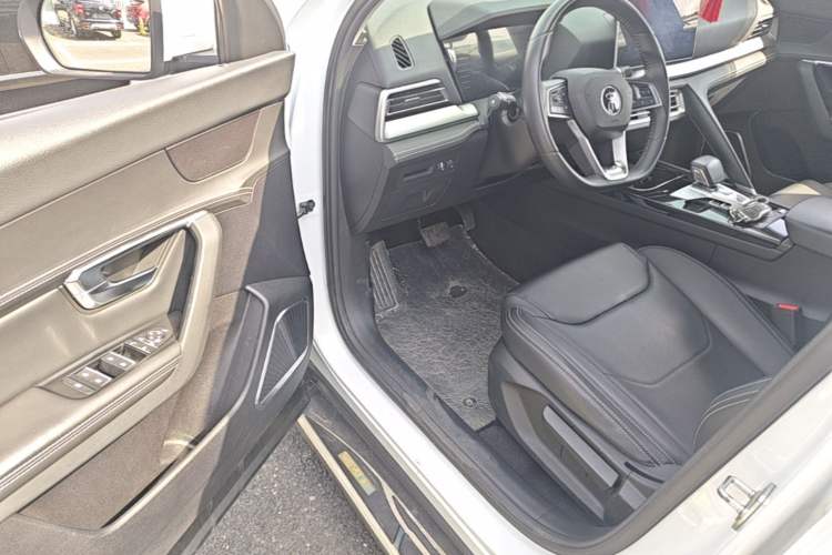 Used BYD Song Pro 2019 1.5T Automatic Luxury Model Driver Seat