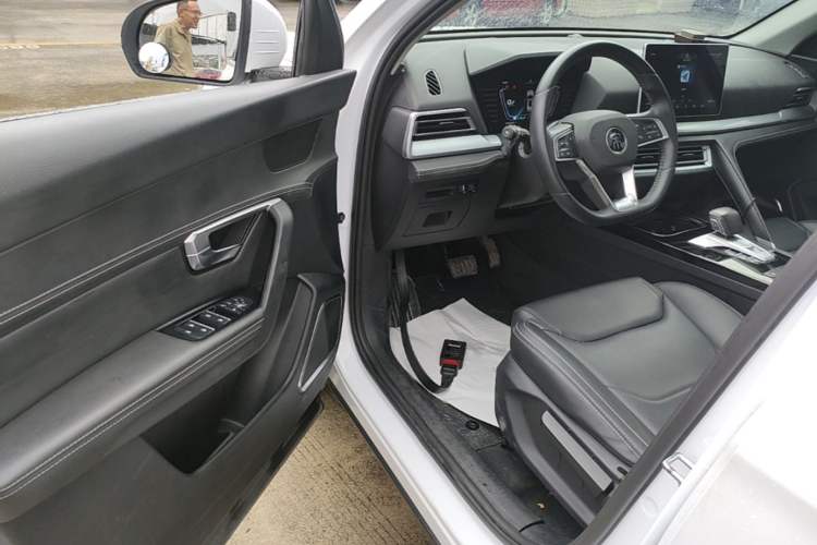 Used BYD Song Pro 2019 1.5T Automatic Elite Edition Driver Seat