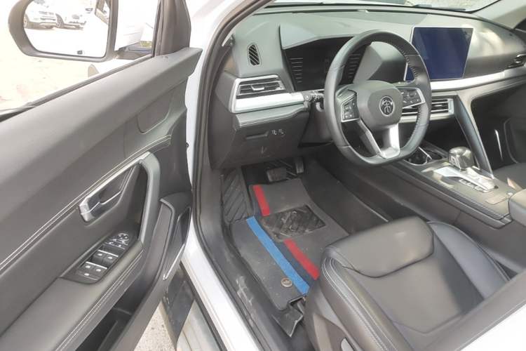 Used BYD Song Pro 2019 1.5T Automatic Elite Edition Driver Seat
