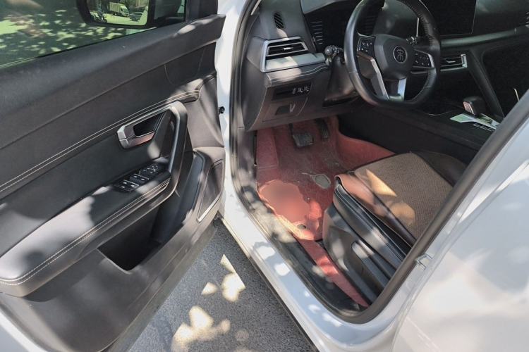 Used BYD Song Pro 2019 1.5T Automatic Elite Edition Driver Seat