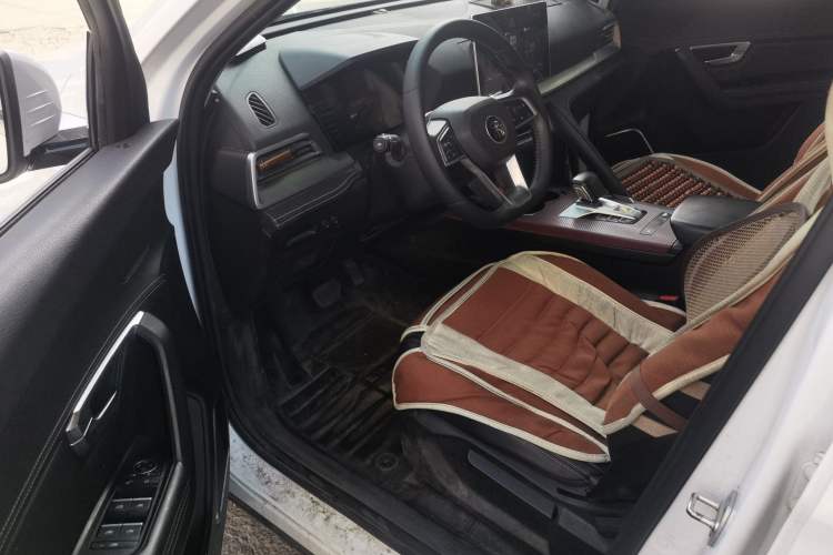 Used BYD Song Pro 2019 1.5T Automatic Elite Edition Driver Seat
