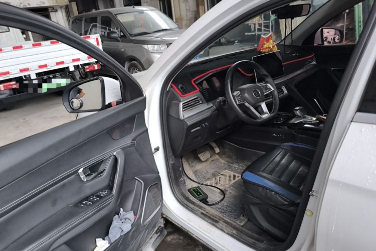 Used BYD Song Pro 2019 1.5T Automatic Elite Edition Driver Seat