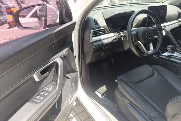 Used BYD Song Pro 2019 1.5T Automatic Luxury Model Driver Seat