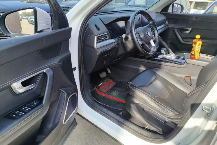 Used BYD Song Pro 2019 1.5T Automatic Elite Edition Driver Seat