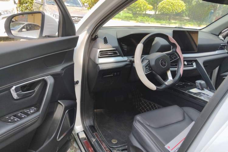 Used BYD Song Pro 2019 1.5T Automatic Luxury Model Driver Seat
