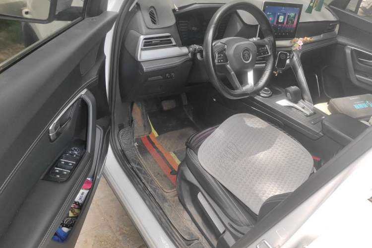 Used BYD Song Pro 2019 1.5T Automatic Elite Edition Driver Seat