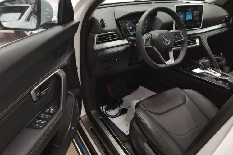 Used BYD Song Pro 2019 1.5T Automatic Elite Edition Driver Seat