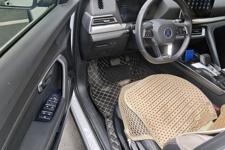 Used BYD Song Pro 2019 1.5T Automatic Elite Edition Driver Seat