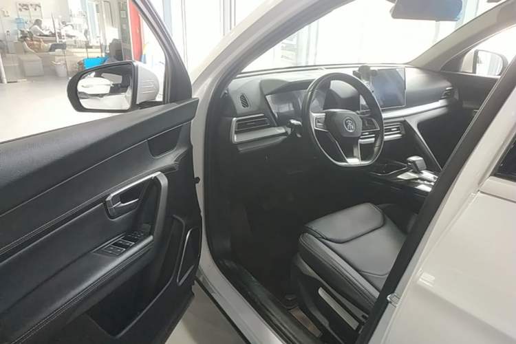 Used BYD Song Pro 2019 1.5T Automatic Luxury Model Driver Seat