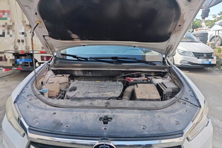 Used BYD Song Pro 2019 1.5T Automatic Prestige Model Engine Bay