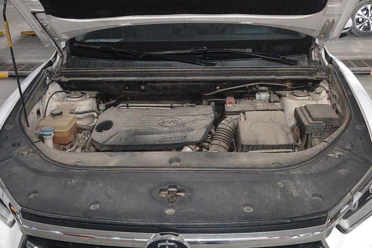 Used BYD Song Pro 2019 1.5T Automatic Luxury Model Engine Bay
