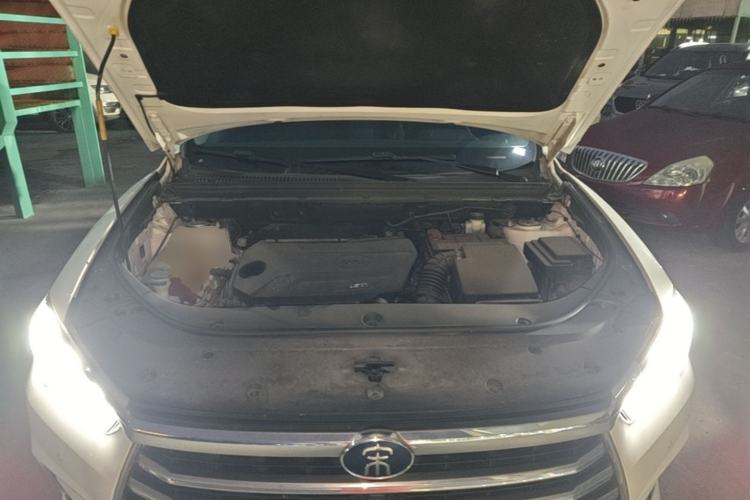 Used BYD Song Pro 2019 1.5T Automatic Luxury Model Engine Bay