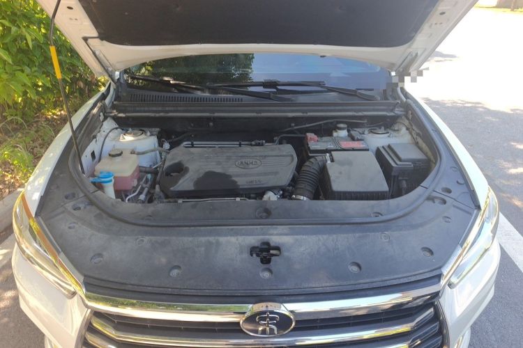 Used BYD Song Pro 2019 1.5T Automatic Elite Edition Engine Bay