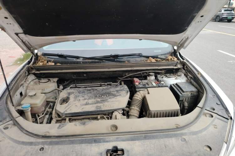 Used BYD Song Pro 2019 1.5T Automatic Prestige Model Engine Bay