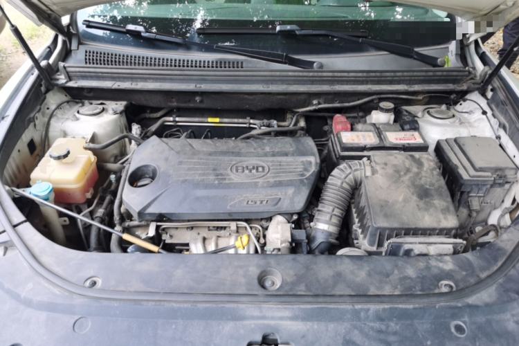 Used BYD Song Pro 2019 1.5T Automatic Luxury Model Engine Bay