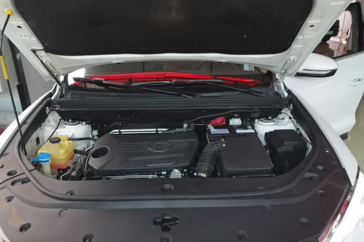 Used BYD Song Pro 2019 1.5T Automatic Elite Edition Engine Bay