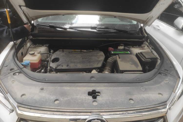 Used BYD Song Pro 2019 1.5T Automatic Luxury Model Engine Bay