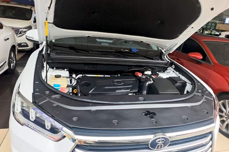 Used BYD Song Pro 2019 1.5T Automatic Prestige Model Engine Bay
