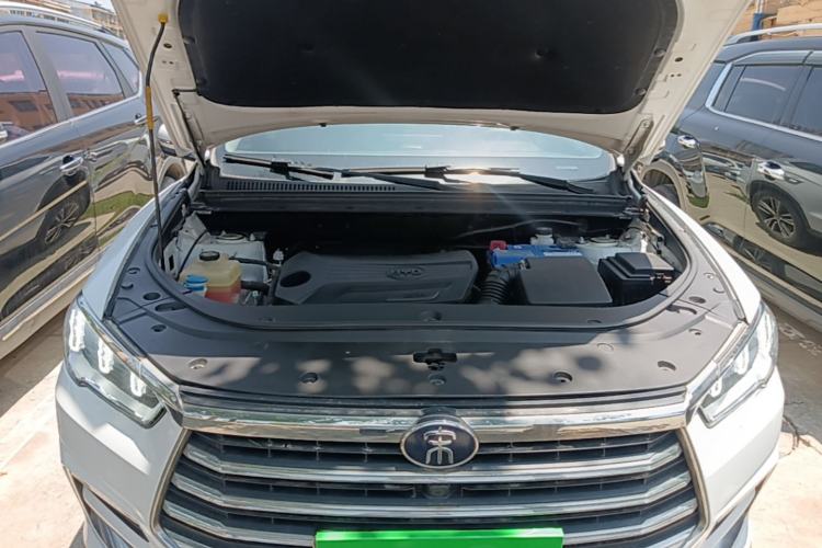 Used BYD Song Pro 2019 1.5T Automatic Elite Edition Engine Bay