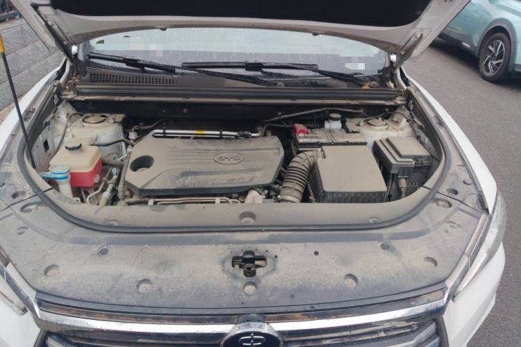 Used BYD Song Pro 2019 1.5T Automatic Elite Edition Engine Bay