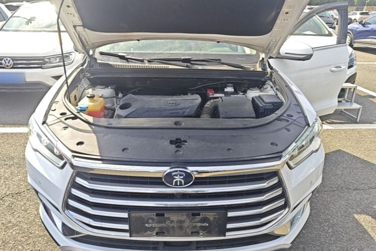 Used BYD Song Pro 2019 1.5T Automatic Luxury Model Engine Bay