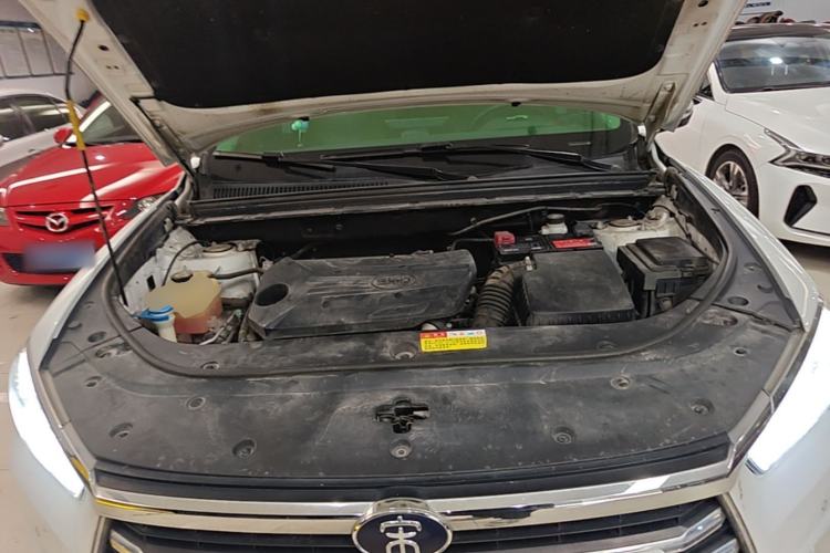 Used BYD Song Pro 2019 1.5T Automatic Luxury Model Engine Bay