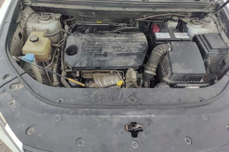 Used BYD Song Pro 2019 1.5T Automatic Elite Edition Engine Bay