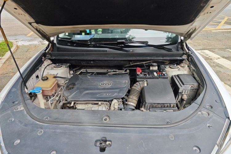 Used BYD Song Pro 2019 1.5T Automatic Luxury Model Engine Bay