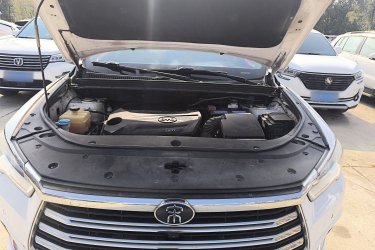 Used BYD Song Pro 2019 1.5T Automatic Luxury Model Engine Bay