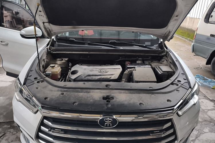 Used BYD Song Pro 2019 1.5T Automatic Elite Edition Engine Bay