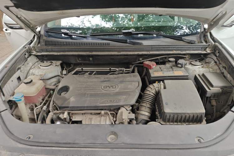 Used BYD Song Pro 2019 1.5T Automatic Elite Edition Engine Bay