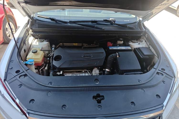 Used BYD Song Pro 2019 1.5T Automatic Luxury Model Engine Bay