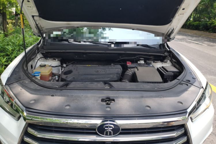 Used BYD Song Pro 2019 1.5T Automatic Elite Edition Engine Bay