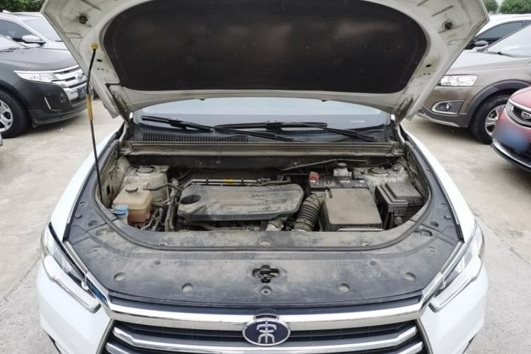 Used BYD Song Pro 2019 1.5T Automatic Elite Edition Engine Bay