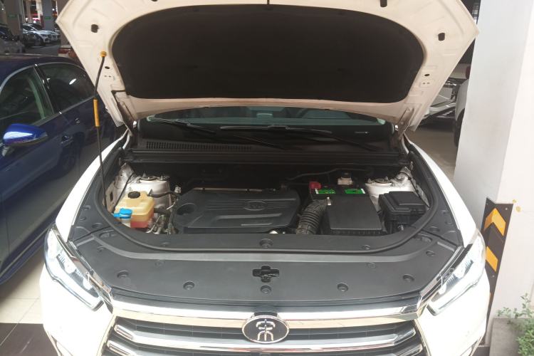 Used BYD Song Pro 2019 1.5T Automatic Luxury Model Engine Bay