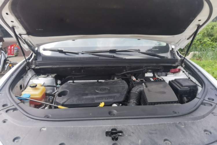 Used BYD Song Pro 2019 1.5T Automatic Elite Edition Engine Bay