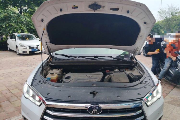 Used BYD Song Pro 2019 1.5T Automatic Luxury Model Engine Bay