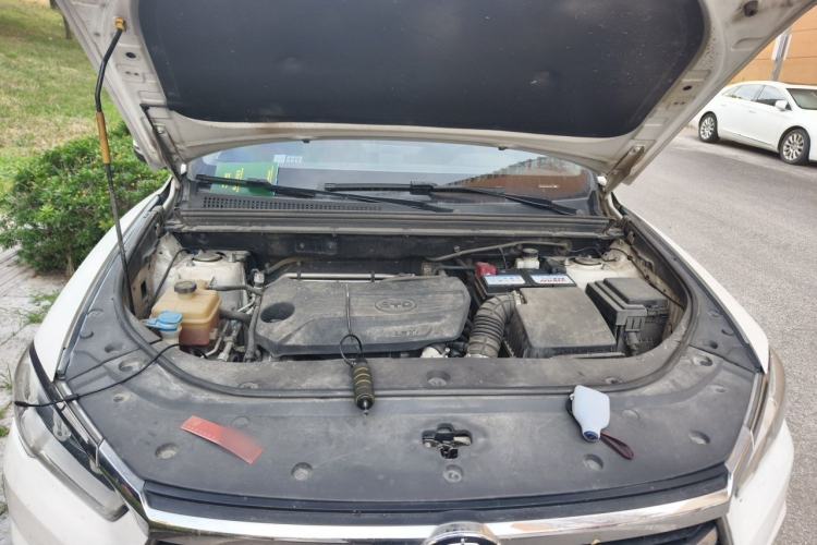 Used BYD Song Pro 2019 1.5T Automatic Luxury Model Engine Bay