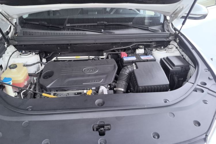 Used BYD Song Pro 2019 1.5T Automatic Elite Edition Engine Bay